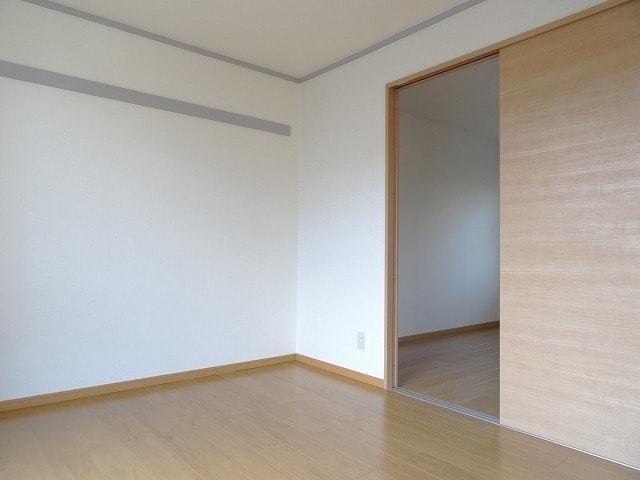 �y�Q���z�@