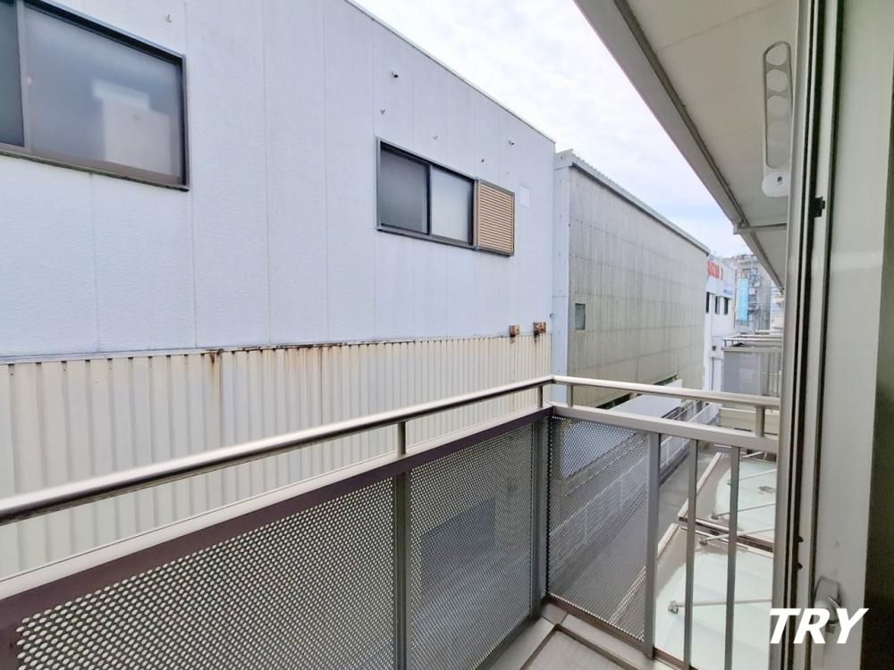 �y�o���R�j�[�z�@