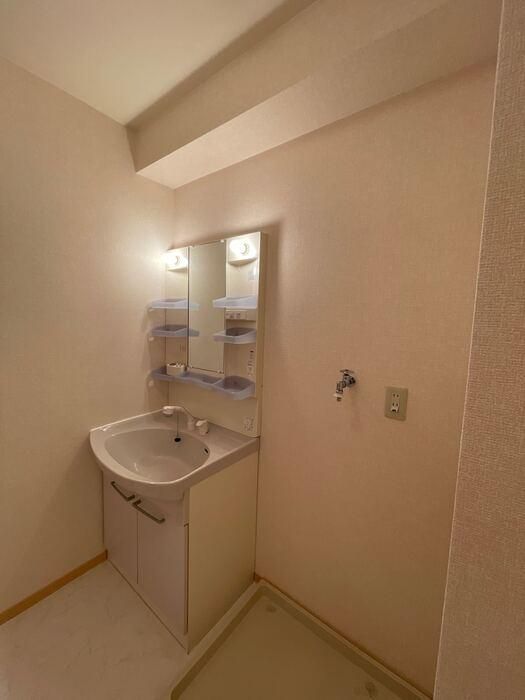 �y���ʏ��z�@