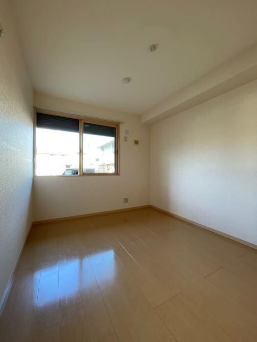 �y���̑������E�X�y�[�X�z�@