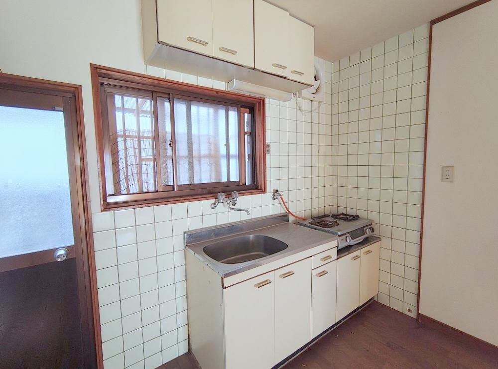 �y�L�b�`���z�@