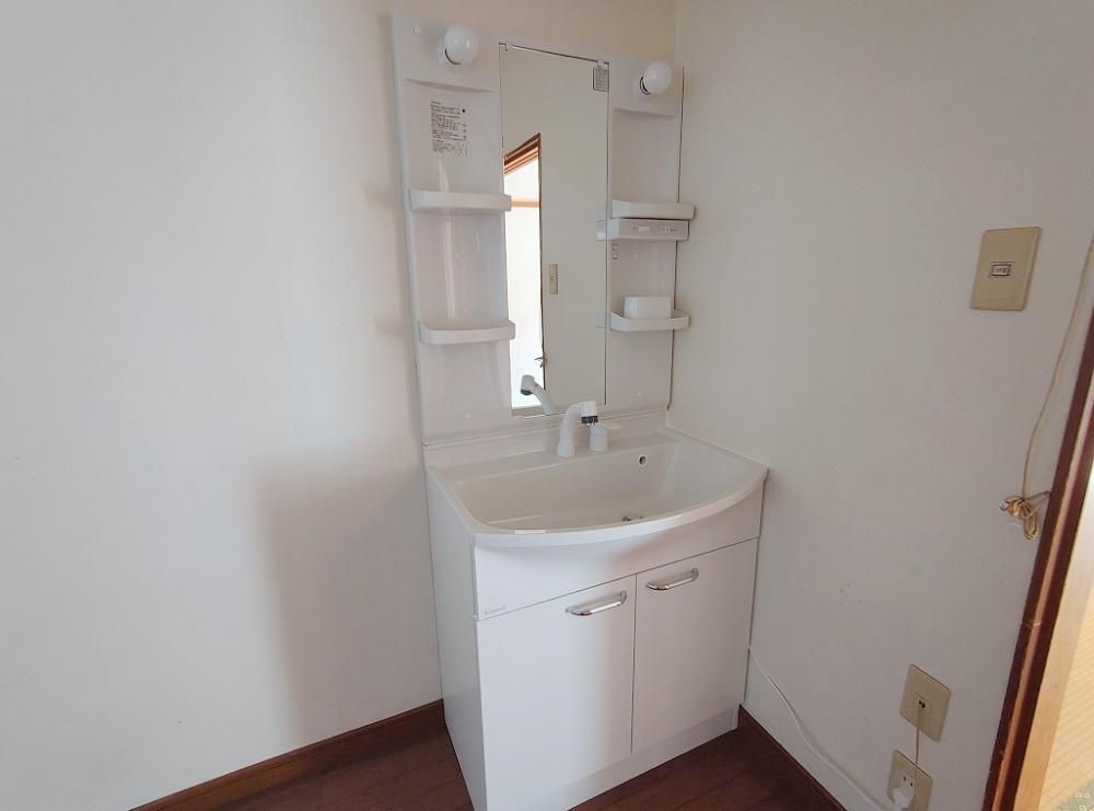 �y���ʏ��z�@