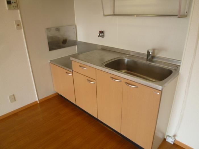 �y�L�b�`���z�@