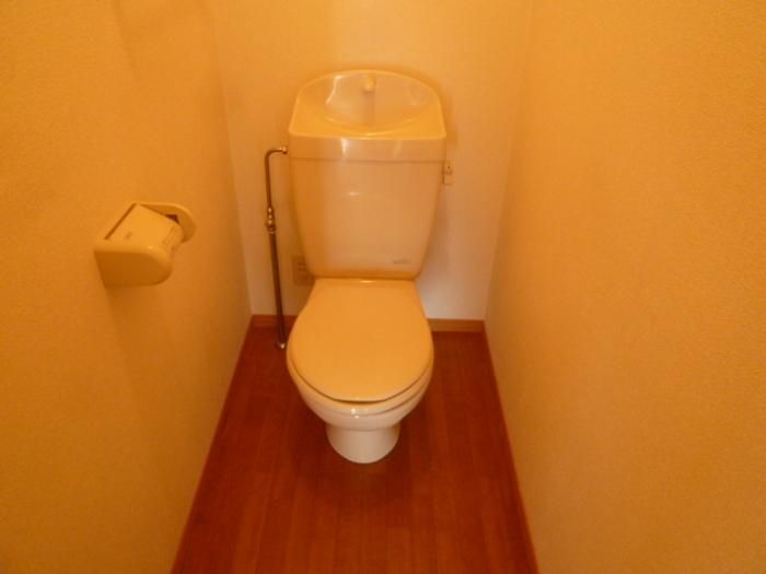 �y�g�C���z�@