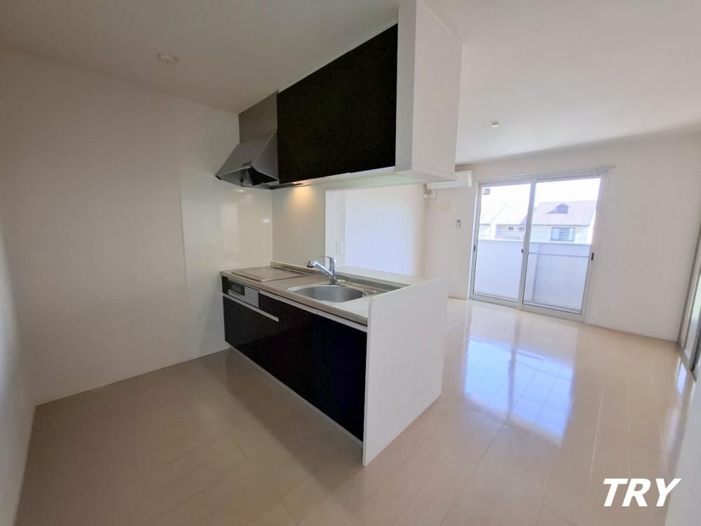 �y���ԁE���r���O�z�@