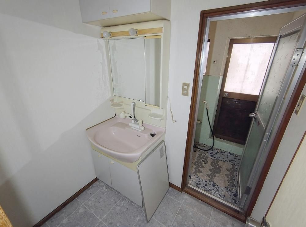 �y���ʏ��z�@