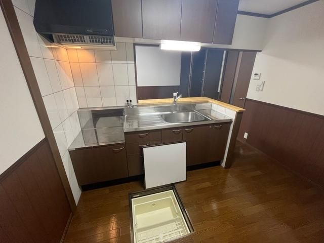 �y�L�b�`���z�@