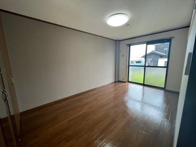 �y���̑������E�X�y�[�X�z�@