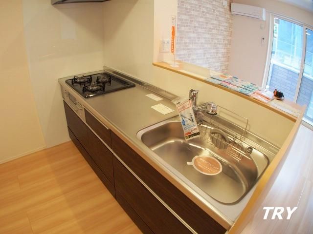 �y�L�b�`���z�@