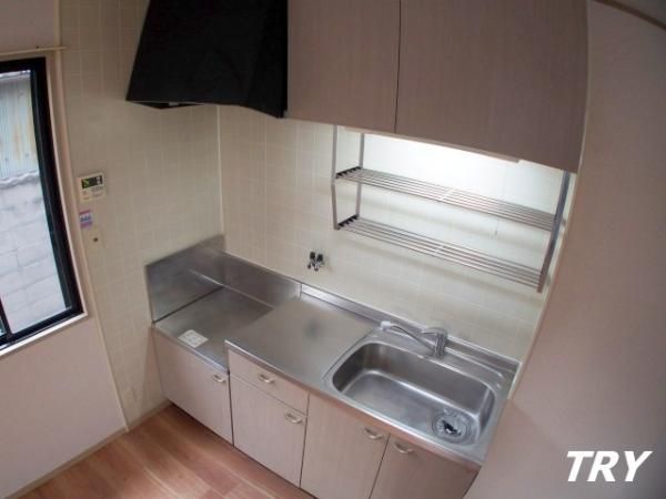 �y�L�b�`���z�@