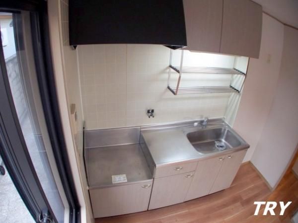 �y�L�b�`���z�@