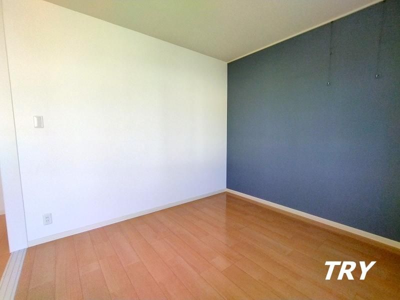 �y�Q���z�@