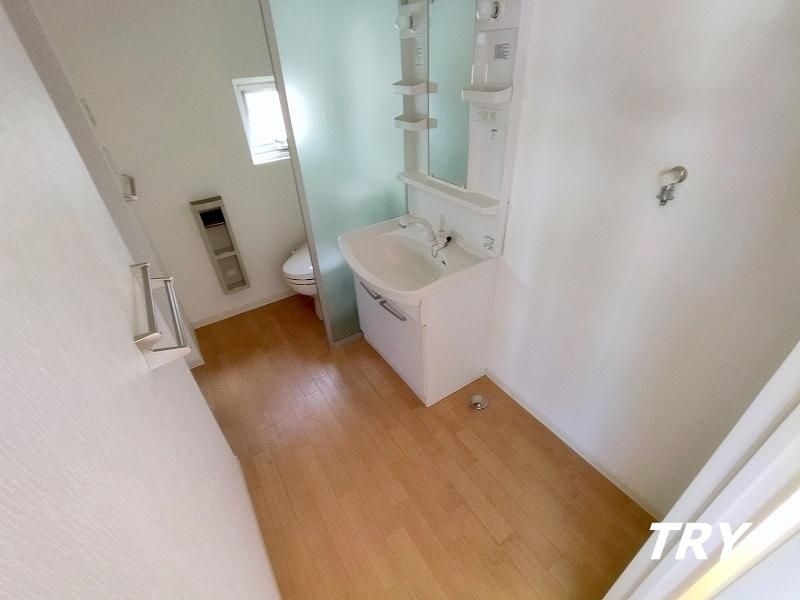 �y���ʏ��z�@