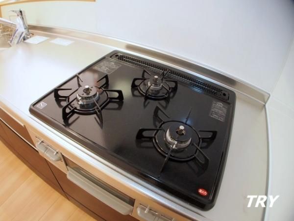 �y�L�b�`���z�@