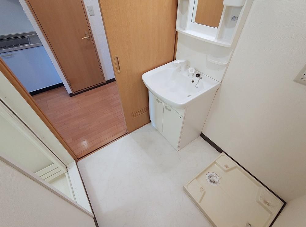 �y���ʏ��z�@