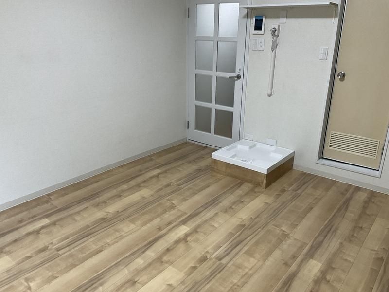 �y���̑������E�X�y�[�X�z�@